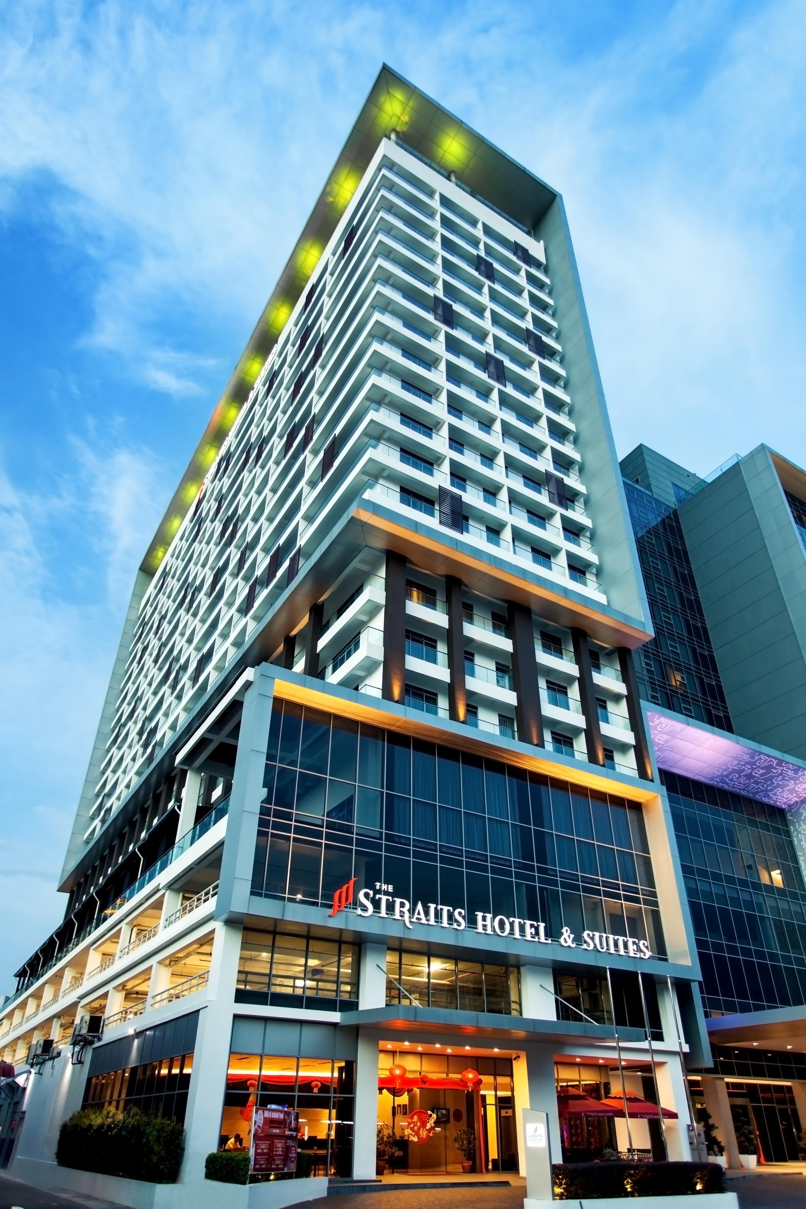 The Straits Hotel & Suites Malacca Exterior photo